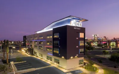 Aloft by Marriott Glendale at Westgate