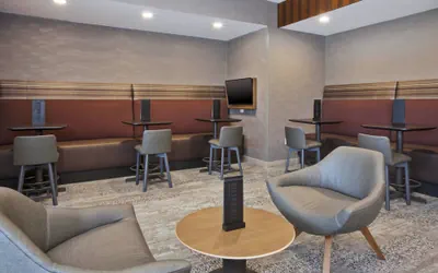 Photo 5 - Courtyard by Marriott St. Joseph Benton Harbor