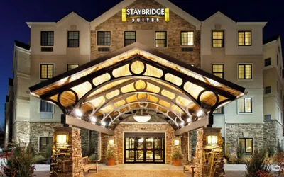 Photo 2 - Staybridge Suites Auburn Hills by IHG