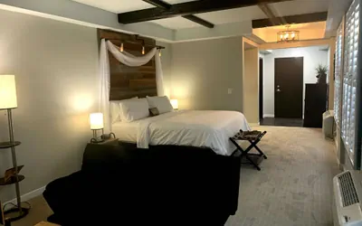Photo 2 - Cedar Stables Inn and Suites