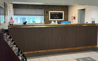 Photo 3 - Ambassador Inn And Suites