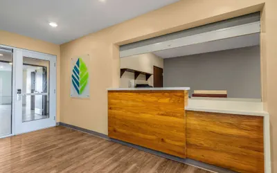 Photo 5 - WoodSpring Suites Miramar
