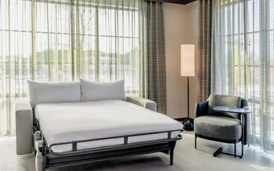 Photo 3 - AC Hotel by Marriott Saratoga Springs