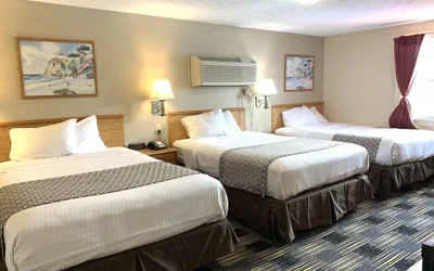 Photo 4 - Sandusky Inn