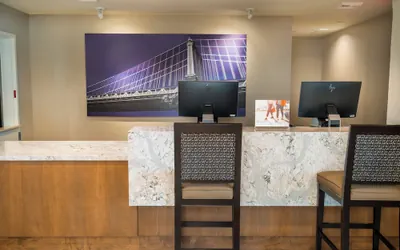 Photo 3 - Staybridge Suites Coeur d'Alene by IHG