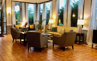 Photo 2 - The Grand Hotel Spindletop