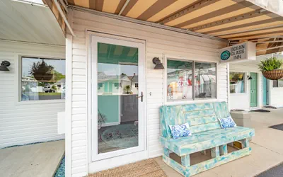 Photo 4 - Ocean Glass Inn