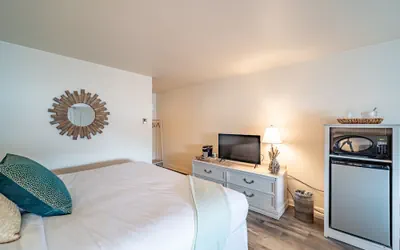 Photo 5 - Ocean Glass Inn
