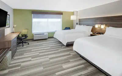 Photo 3 - Holiday Inn Express & Suites Hudson I-94 by IHG