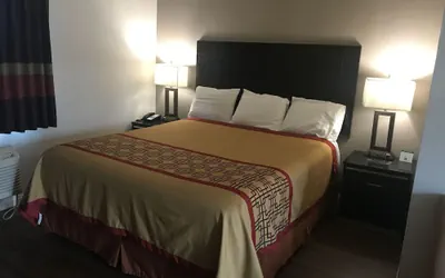 Photo 2 - Manhattan Inn & Suites - LAX