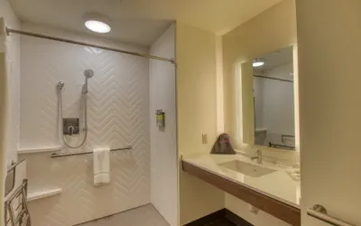 Photo 4 - Holiday Inn Appleton by IHG