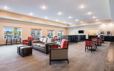 Photo 5 - Comfort Suites Marysville Columbus - Northwest
