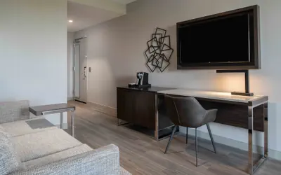 Photo 5 - Holiday Inn Express Boston South - Quincy by IHG