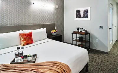 Photo 5 - Hotel Mariposa Los Angeles