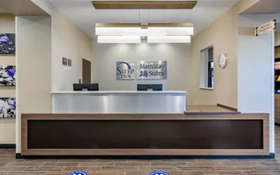 Photo 5 - MainStay Suites Great Falls Airport