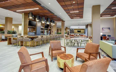 Photo 4 - Embassy Suites by Hilton Jonesboro Red Wolf Convention Center