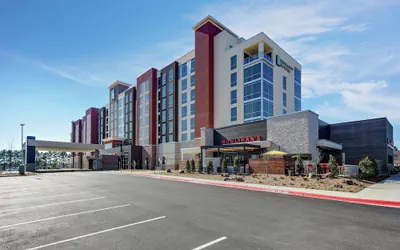 Photo 2 - Embassy Suites by Hilton Jonesboro Red Wolf Convention Center