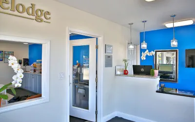 Photo 2 - Travelodge by Wyndham Crescent City