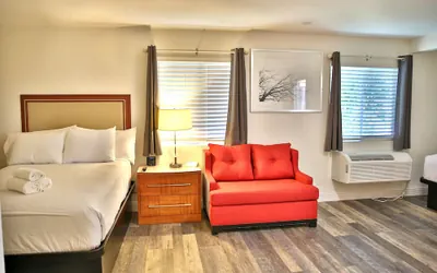 Photo 3 - Travelodge by Wyndham Crescent City
