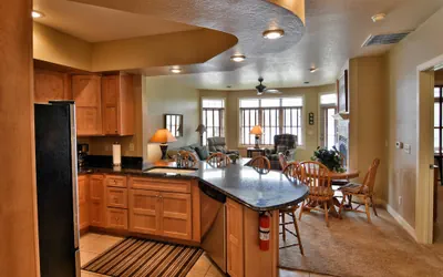 Photo 5 - Unit 411a 1 Bd/ 1 Ba Condo 1 Bedroom Condo by RedAwning