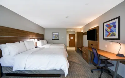 Photo 5 - Holiday Inn Express & Suites Houston NASA - Boardwalk Area by IHG