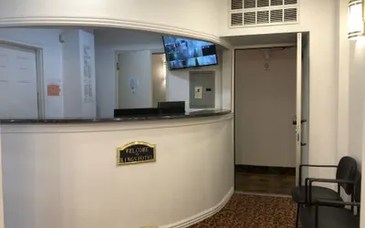 Photo 5 - Kings Hotel Inc