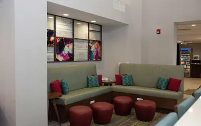 Photo 3 - Hampton Inn & Suites Dundee