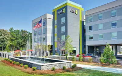 Photo 2 - Home2 Suites by Hilton Charlotte Piper Glen