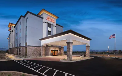 Photo 2 - Hampton Inn & Suites Tucson Tech Park