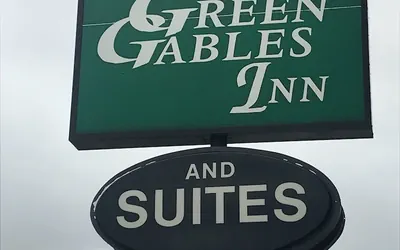 Photo 2 - Green Gables Inn
