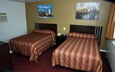 Photo 2 - Swan Motel