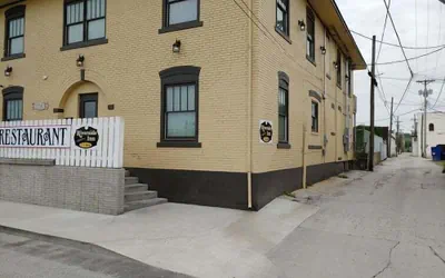 Photo 2 - Riverside Inn Hannibal