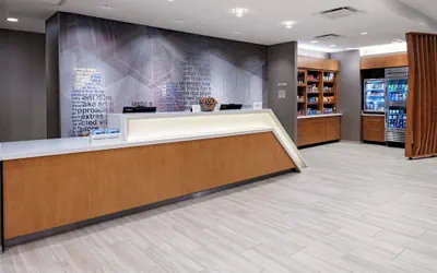 Photo 4 - SpringHill Suites by Marriott Kansas City Plaza