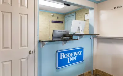 Photo 3 - Rodeway Inn Cadiz