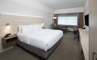 Photo 3 - Holiday Inn Express & Suites Michigan City by IHG