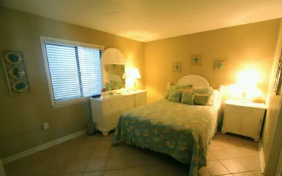 Photo 2 - Regency Towers