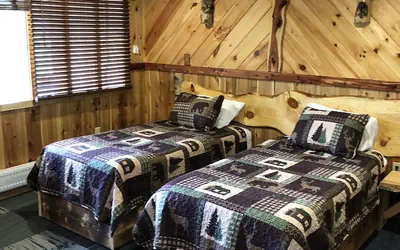 Photo 2 - The Halfway House Motel