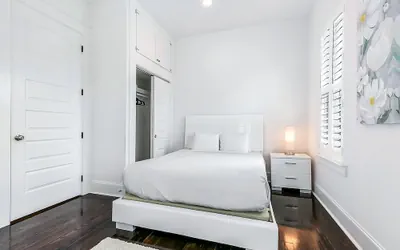 Photo 5 - Spacious Townhouse close to FQ & City Hot Spots