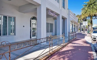 Photo 5 - Beautiful 2br, South Beach!!!