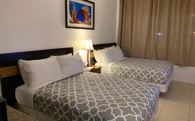 Photo 5 - Beautiful Cozy 1br Apartment Walk From the Ocean!