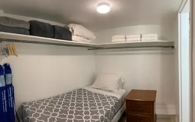 Photo 3 - Beautiful Cozy 1br Apartment Walk From the Ocean!