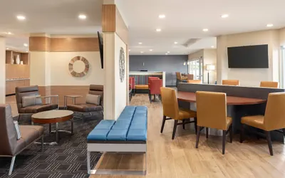 Photo 3 - TownePlace Suites by Marriott Janesville