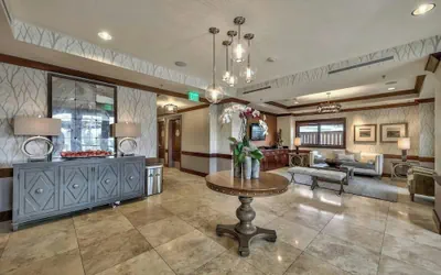 Photo 5 - Constellation Residences