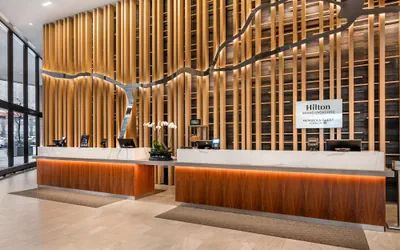 Photo 2 - Hilton Grand Vacations Club Chicago Magnificent Mile
