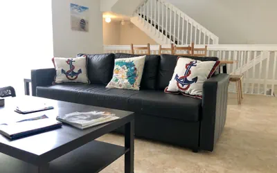 Photo 2 - Home in Fort Lauderdale