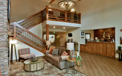 Photo 4 - GrandStay Hotel & Suites