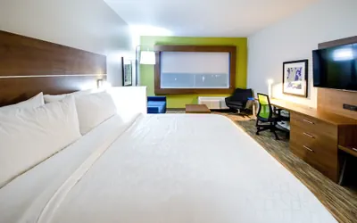 Photo 5 - Holiday Inn Express & Suites Taylor by IHG