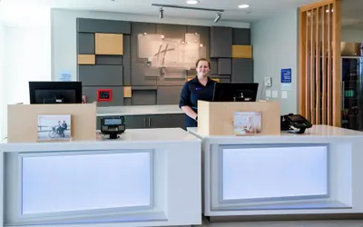 Photo 3 - Holiday Inn Express & Suites Taylor by IHG