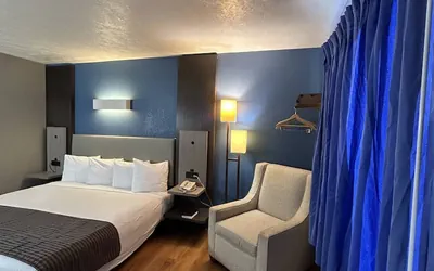 Photo 5 - Rodeway Inn Emporia