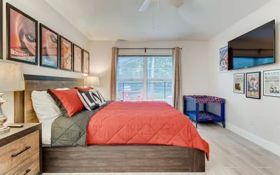 Photo 4 - 4BR Emerald Island Home by FS FL VH-8438